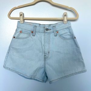 Levi’s jeans shorts